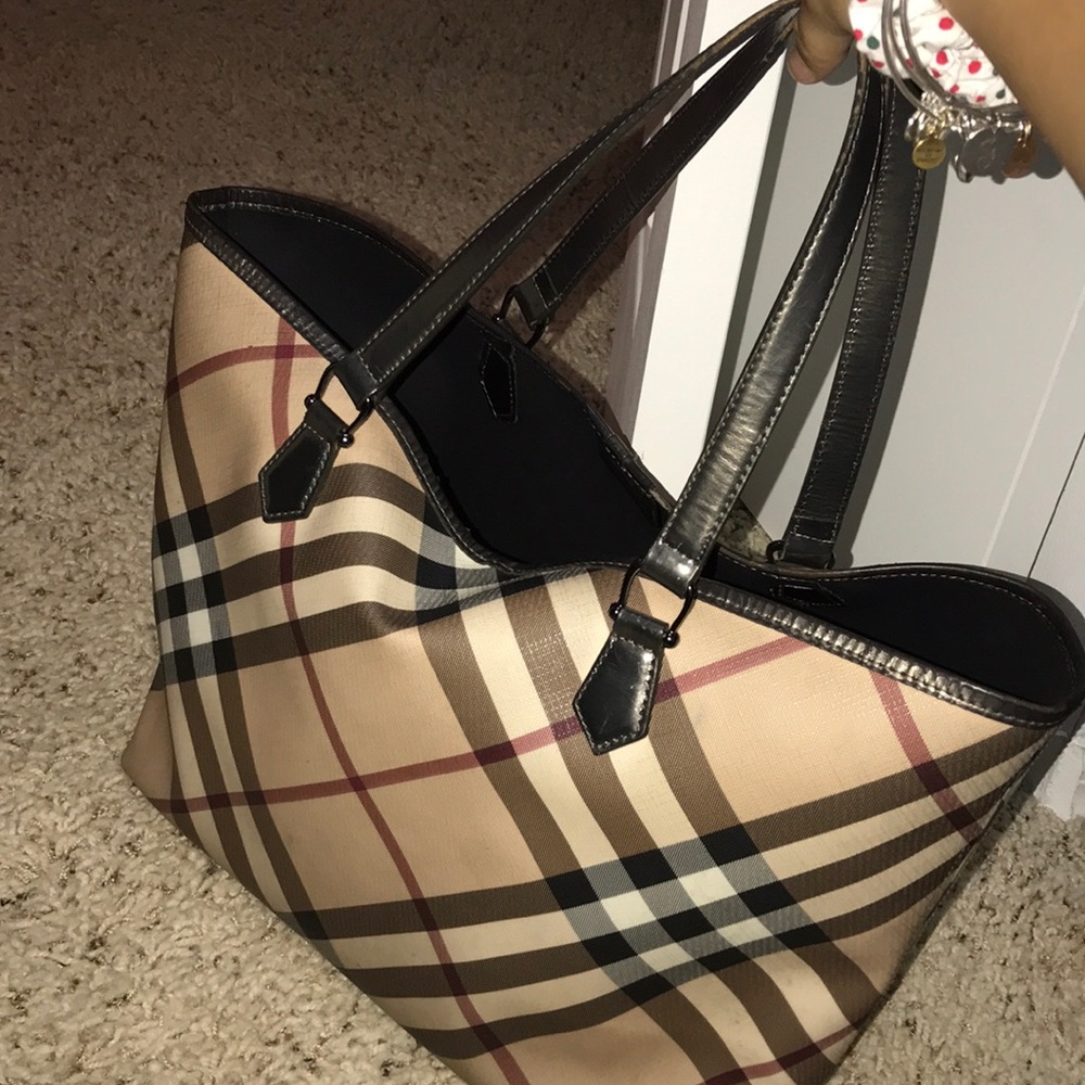 Burberry Tote